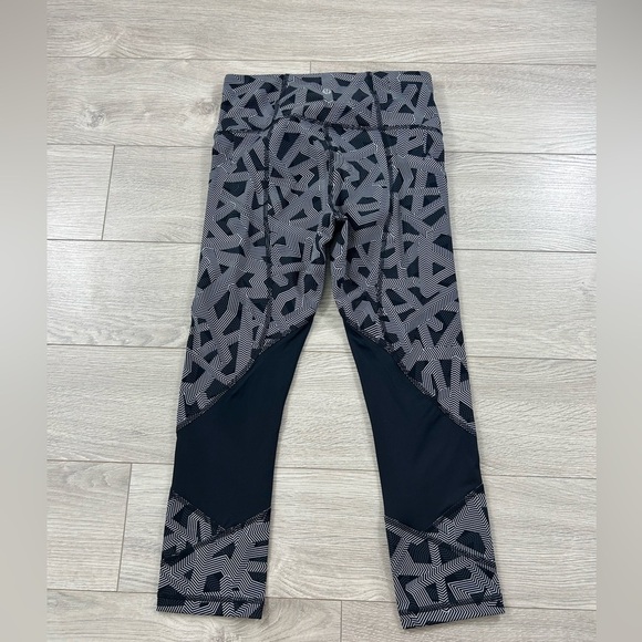 Lululemon Pace Rival High-Rise Crop Leggings 22" Labyrinth Black Light Cast - Picture 7 of 16